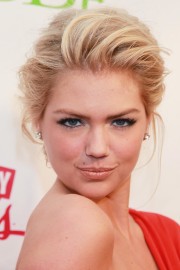 Kate-Upton-2012-SI-Issue-Launch-Party---10.md.jpg