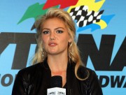 Kate_Upton_Daytona-500-Speed-Week_Vettri.Net-02.md.jpg