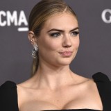 Kate-Upton-2016-LACMA-Art-And-Film-Gala-13