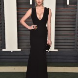 Kate-Upton-2016-Vanity-Fair-Oscar-Party-09