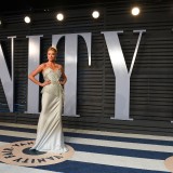 Kate-Upton-2018-Vanity-Fair-Oscar-Party-23