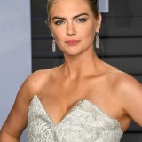 Kate-Upton-2018-Vanity-Fair-Oscar-Party-44