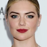Kate-Upton-Premiere-of-The-Layover-24
