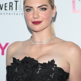 Kate-Upton-Premiere-of-The-Layover-27