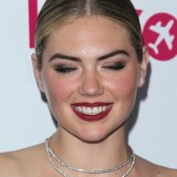 Kate-Upton-Premiere-of-The-Layover-53