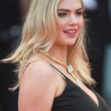 Kate-Upton---Marriage-Story-76th-Venice-Film-Festival-08