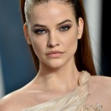 Barbara-Palvin---2020-Vanity-Fair-Oscar-Party-14