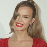 Josephine-Skriver---28th-Elton-John-AIDS-Foundation-AA-Viewing-Party-09