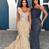 Kim-Kardashian---2020-Vanity-Fair-Oscar-Party-23