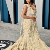 Kim-Kardashian---2020-Vanity-Fair-Oscar-Party-25