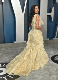 Kim-Kardashian---2020-Vanity-Fair-Oscar-Party-29.md.jpg Vettri.Net