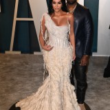 Kim-Kardashian---2020-Vanity-Fair-Oscar-Party-70