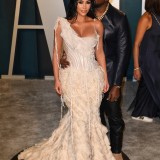 Kim-Kardashian---2020-Vanity-Fair-Oscar-Party-71