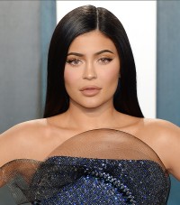 Kylie Jenner 2020 Vanity Fair Oscar Party 13