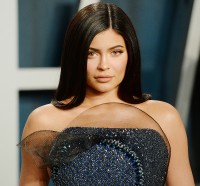 Kylie Jenner 2020 Vanity Fair Oscar Party 14
