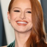 Madelaine-Petsch---2020-Vanity-Fair-Oscar-Party-02