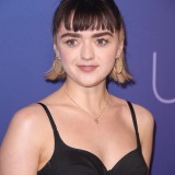 Maisie-Williams---Sky-Up-Next-2020---01