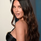 Olivia-Munn---2020-Vanity-Fair-Oscar-Party-41