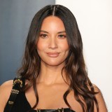 Olivia-Munn---2020-Vanity-Fair-Oscar-Party-52