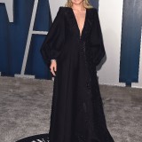 Olivia-Wilde---2020-Vanity-Fair-Oscar-Party-30