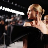 Rosie-Huntington-Whiteley---2020-Vanity-Fair-Oscar-Party-18