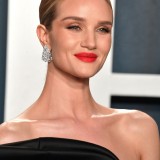 Rosie-Huntington-Whiteley---2020-Vanity-Fair-Oscar-Party-25