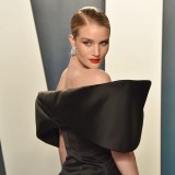 Rosie-Huntington-Whiteley---2020-Vanity-Fair-Oscar-Party-41