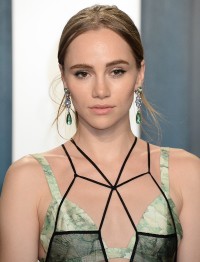 Suki Waterhouse 2020 Vanity Fair Oscar Party 01