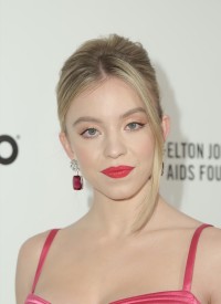 Sydney Sweeney 28th Annual Elton John AIDS Foundation AA Viewing Party 31