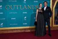 Caitriona-Balfe---Outlander-Season-5-Premiere-102.md.jpg Vettri.Net