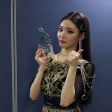 Kim-Chung-Ha---9th-Gaon-Chart-Music-Awards-10