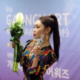 Kim-Chung-Ha---9th-Gaon-Chart-Music-Awards-11