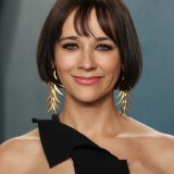 Rashida-Jones---2020-Vanity-Fair-Oscar-Party-30