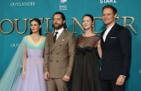 Sophie-Skelton---Outlander-Season-5-Premiere-66.md.jpg Vettri.Net