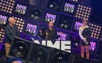 Taylor-Swift---NME-Awards-2020-04.md.jpg Vettri.Net