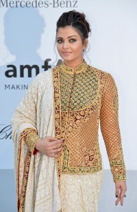 Aishwarya-Rai---2012-amfARs-Cinema-Against-AIDS-07.md.jpg