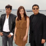 Aishwarya-Rai---64th-Cannes-Film-Festival-Photocall-08