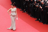 Aishwarya-Rai---64th-Cannes-Opening-Ceremony-47.md.jpg