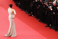 Aishwarya-Rai---64th-Cannes-Opening-Ceremony-49.md.jpg