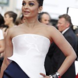 Aishwarya-Rai---64th-Cannes-Sleeping-Beauty-Premiere-30