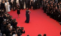 Aishwarya-Rai---65th-Cannes-Cosmopolis-Premiere-19.md.jpg