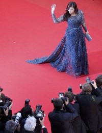 Aishwarya-Rai---65th-Cannes-Cosmopolis-Premiere-23.md.jpg
