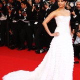 Aishwarya-Rai---Cannes-2009-Up-Premiere---007