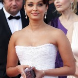 Aishwarya-Rai---Cannes-2009-Up-Premiere---041