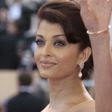 Aishwarya-Rai---Cannes-2009-Up-Premiere---081