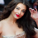 Aishwarya-Rai---Cannes-2014---Two-Days-One-Night-Premiere---055