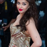 Aishwarya-Rai---Cannes-2014---Two-Days-One-Night-Premiere---065