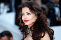 Aishwarya-Rai---Cannes-2014---Two-Days-One-Night-Premiere---082.md.jpg