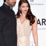 Aishwarya-Rai---Cannes-2014-amfARs-Cinema-Against-AIDS-Gala---24