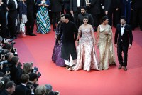 Aishwarya-Rai---Cannes-2016---From-The-Land-And-The-Moon-Premiere---01.md.jpg